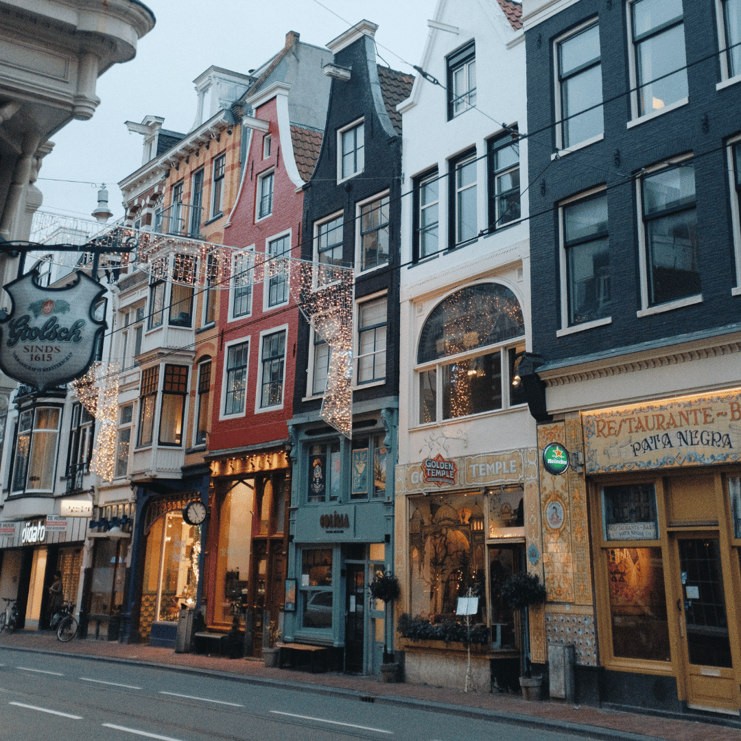 tom in the streets of amsterdam